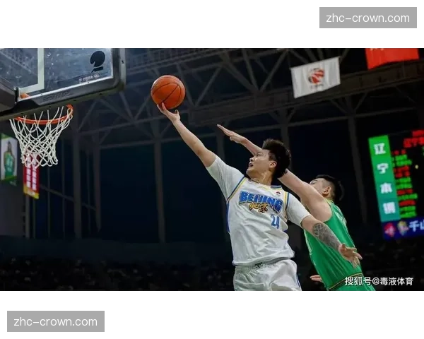 赵睿面对旧主砍下34分 北京后卫关键球能力成为逆转核心